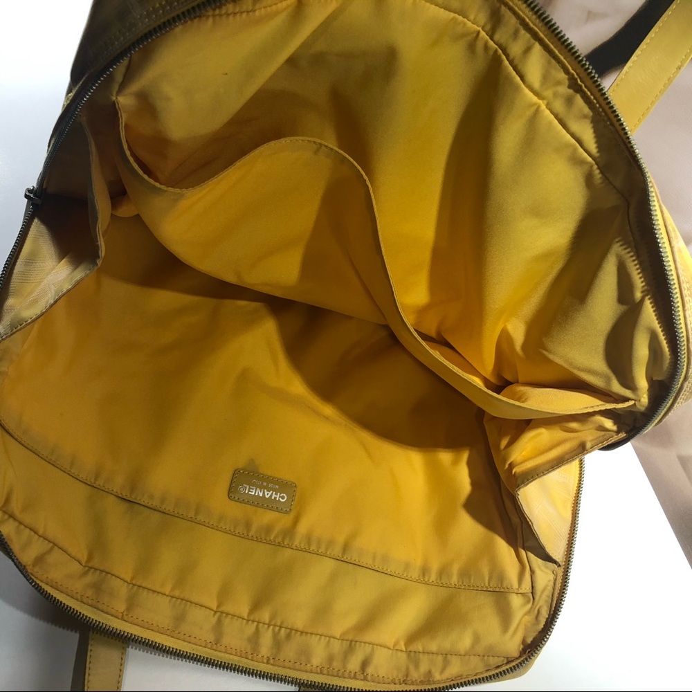 Authentic chanel nylon bag - Picture 10 of 14